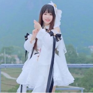 （miko酱）cos约尔打扑克