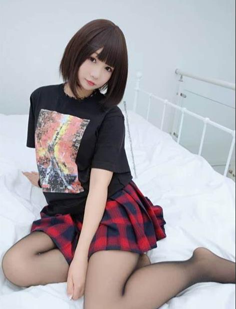 喜欢透明旗袍的斗鱼主播《铭铭Kizami》大魔王胶水