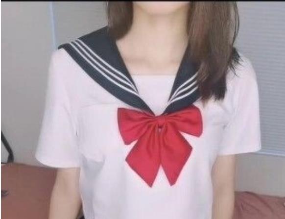 虎牙制服女神《Ameskiss》浮力直播回放