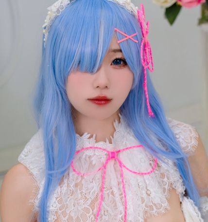 b站up主<黏黏团子兔>雷姆cosplay特辑