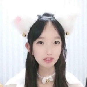 虎牙网红【小悦宝】白丝兔女郎直播