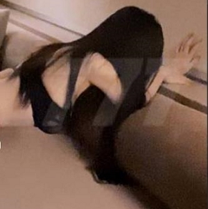 极品长腿反差《LuckyBaby》+9月25日维密黑丝定制【+1V-1.3G】