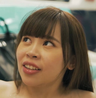 PR社-高铁上幸妄想症的萌妹