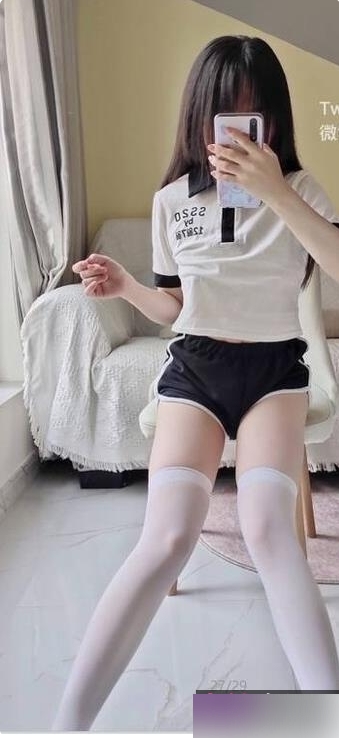 超乖瑶瑶体C服作品