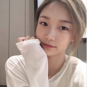 富家千金前任曝光的互动生活照展示