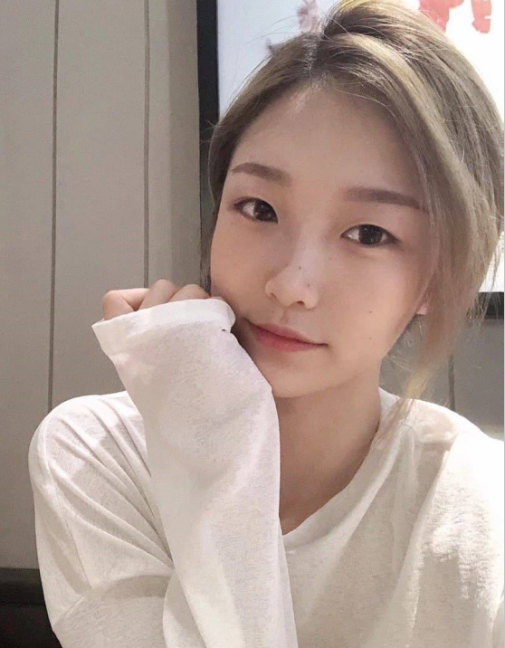 富家千金前任曝光的互动生活照展示