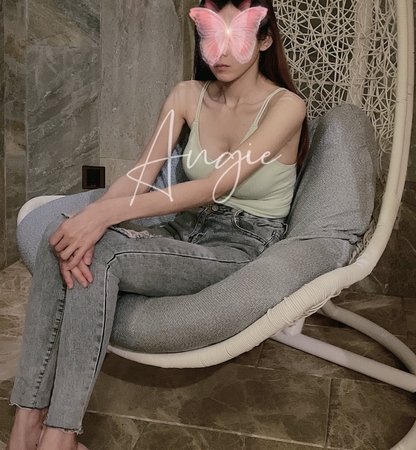 根据分割线中的内容，无法确定具体的商品标题。请提供更多相关信息或者描述，以便能够准确提供商品标题。