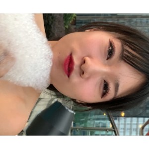 盛夏红色比基尼丰满翘臀美腿视频