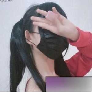 双马尾沈娇娇七三款红色运动服