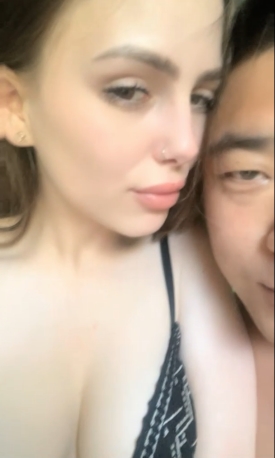 美女户外沉沦搬运视频，1V高清版，百度盘下载