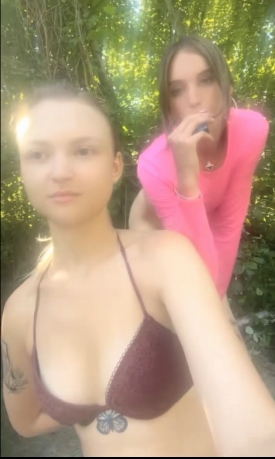 美女户外沉沦搬运视频，1V高清版，百度盘下载