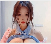 合法妹子精选双马尾打粑粑视频