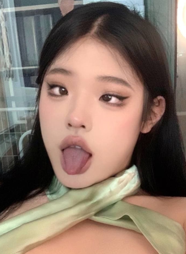 抖音名媛TS鱼籽储存器最新合集92V2.6G，百度收藏