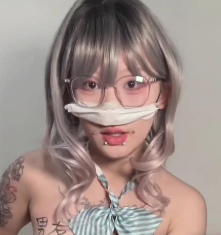 福利姬嗨酱最新合集18V4.5G，形象大变身的舞蹈秀