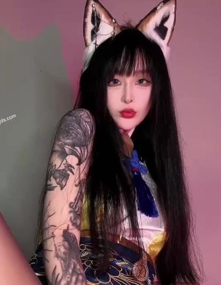 抖音颜值女神九条南无最新福利6V1G，自拍作品总时长24分！