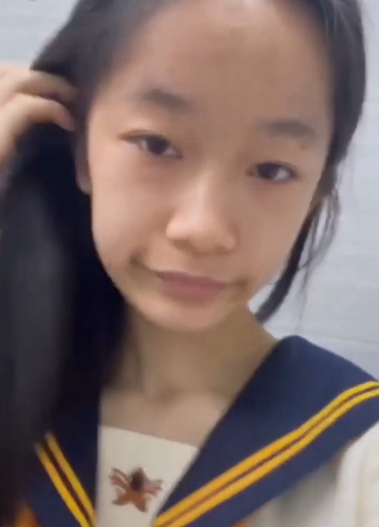 转载百度盘女大学生胡椒仔多元合集105V14G，婚纱古风COS，密码laowang