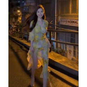 转载抖音大网红岚岚微密高能定制合集23V434MB，精彩瞬间尽在百度盘
