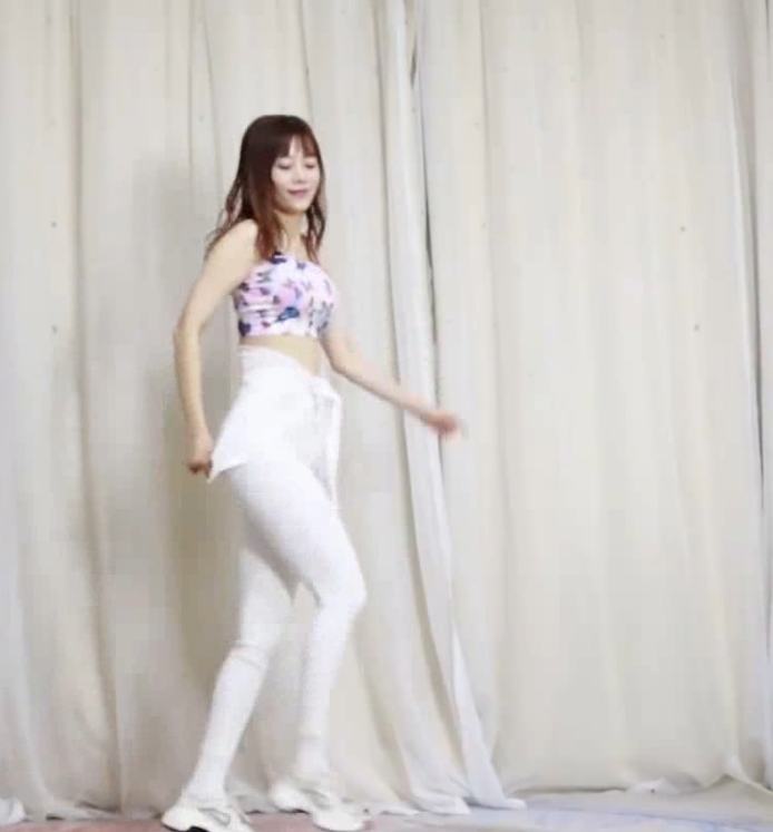 转载快手热舞巧小君好看专栏合集36V16G,广场舞精彩演绎