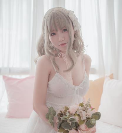 cos合集+全网最全+可爱女神YOKO宅夏最新黑丝JK束缚+视频数量未提及+大小8.8G+逗趣尺度大，技术出众