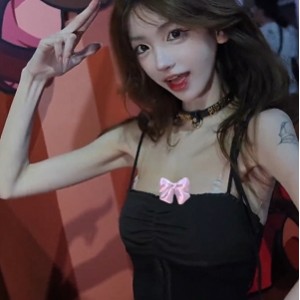 推特藤原酱COS小恶魔劲舞合集230部996M太润了