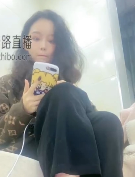 豆满月超酥软套路直播录像17部9.38G