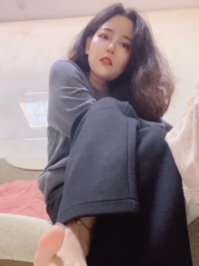 豆满月超酥软套路直播录像17部9.38G