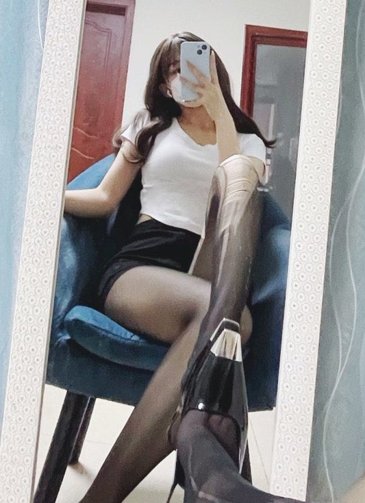 热辣桃子剧情御姐70V12.8G网络少妇合集