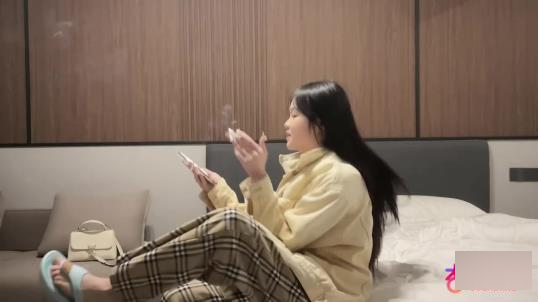 建材王哥欧阳克约会互动2部1.33G网盘珍藏太骚了