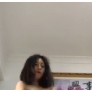 快手竹笋奶学妹熏熏浴室&宿舍跳舞合集33V539M浴室雾气扭胯见勒痕+药盒梗+老粉懂解封改名