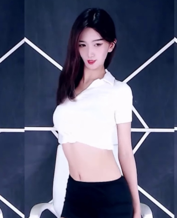 虎牙明宇小鱼儿超级大合集122部13.6G，热舞有尺度