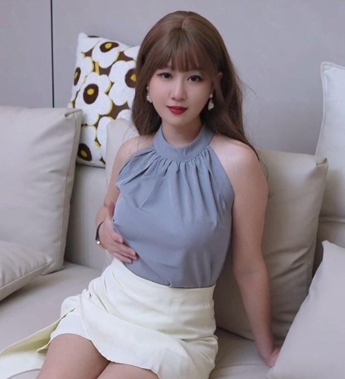 传媒李寻欢2代探花视频合集40.2G，女主师师办公室恋情