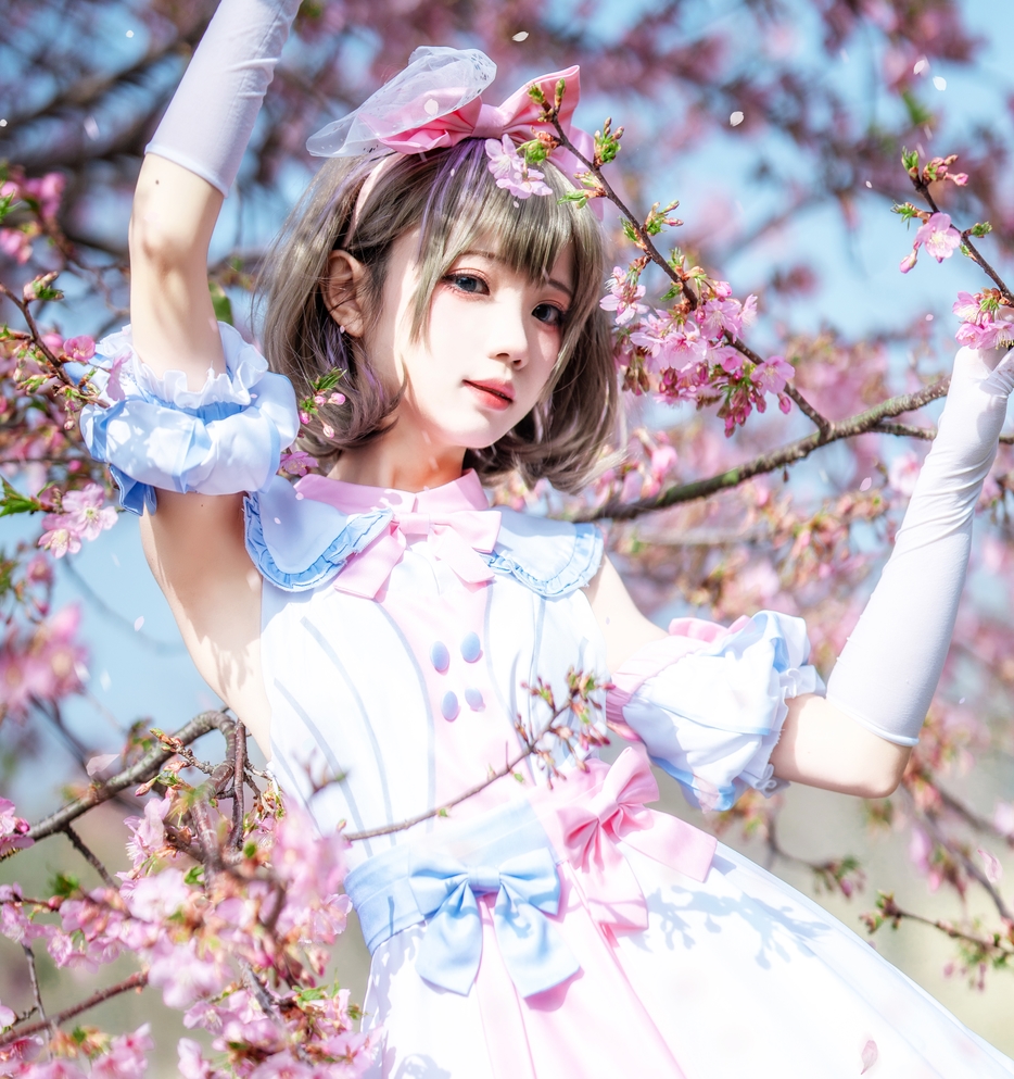 Onlyfans花柒Hana绝美COS作品8套1.27G极致诱惑