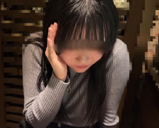 深夜企划素人特辑4V9.9G街头采访真实记录