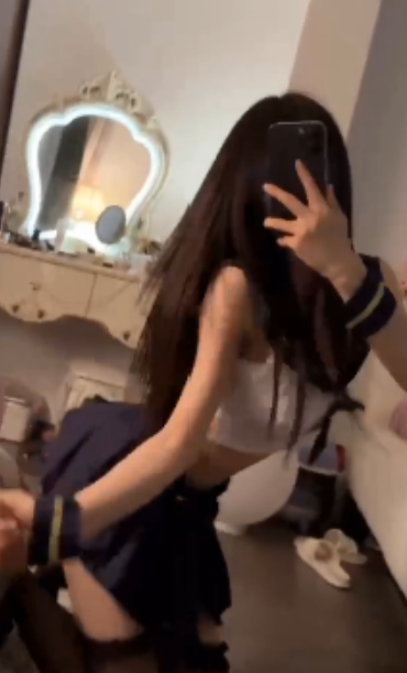 抖音雅婷岛遇微密反差合集88部50G太顶了