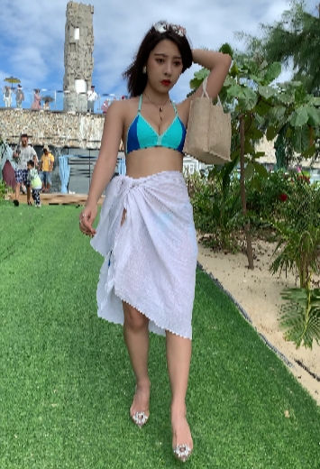 推特蓝衣蜜桃热舞合集10部8.9G绝对领域