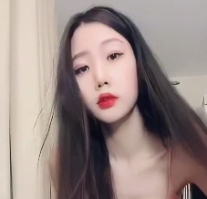 微博八月未央双道具展示视频1v1.46G素颜出镜