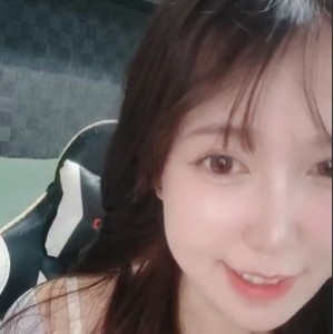 智联张雨婷办公室专辑合集2V3.48G超火辣