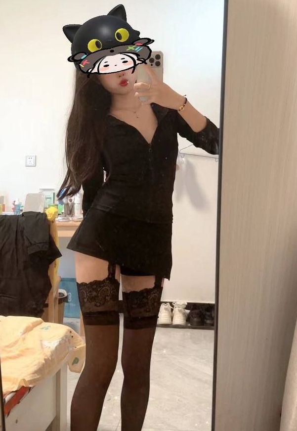 推特反差合集珍藏版88部14.8G真实收录