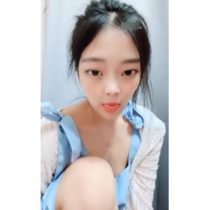 夹心糖饼推特纯欲风学生系列31部28G