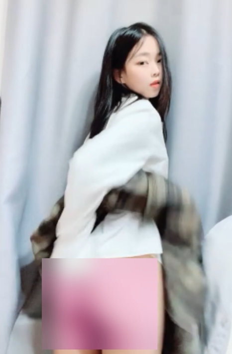 夹心糖饼推特纯欲风学生系列31部28G