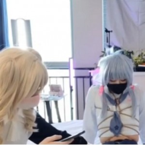 果橙子kolento11伪娘TS视频1V2.19G超火辣