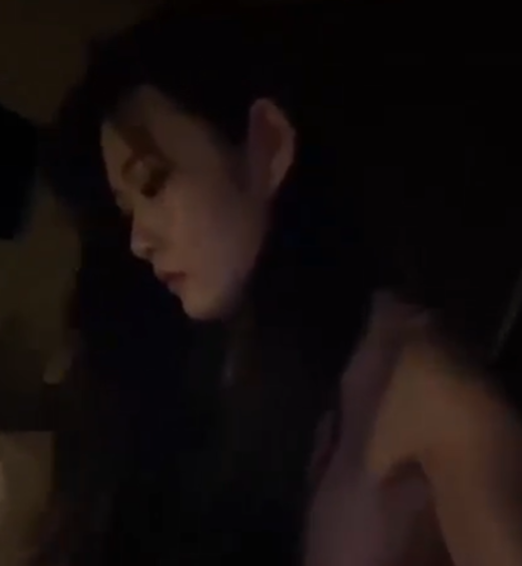 诱人赵一菲私密展示抖音合集16部2.84G