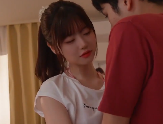 推特张娜英Hina私密视频两套1.2g劲爆