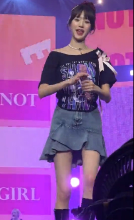 抖音张元英粉丝视频17部合集68.7mb精彩撩人