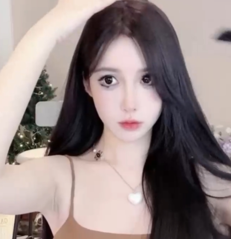 百度云夏柔萱私密视频合集1092部710GB超享受