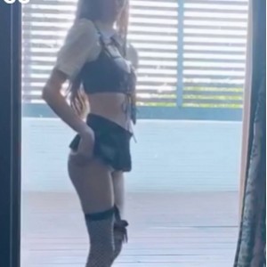 推特cartiernn长腿热舞16部4.33G超顶