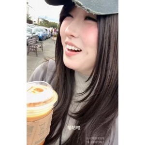 噗噗waifupupu海边私密视频1.55GB展示