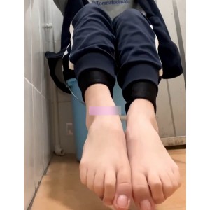 小破站养只果果团建表演91部1.19GB太润了