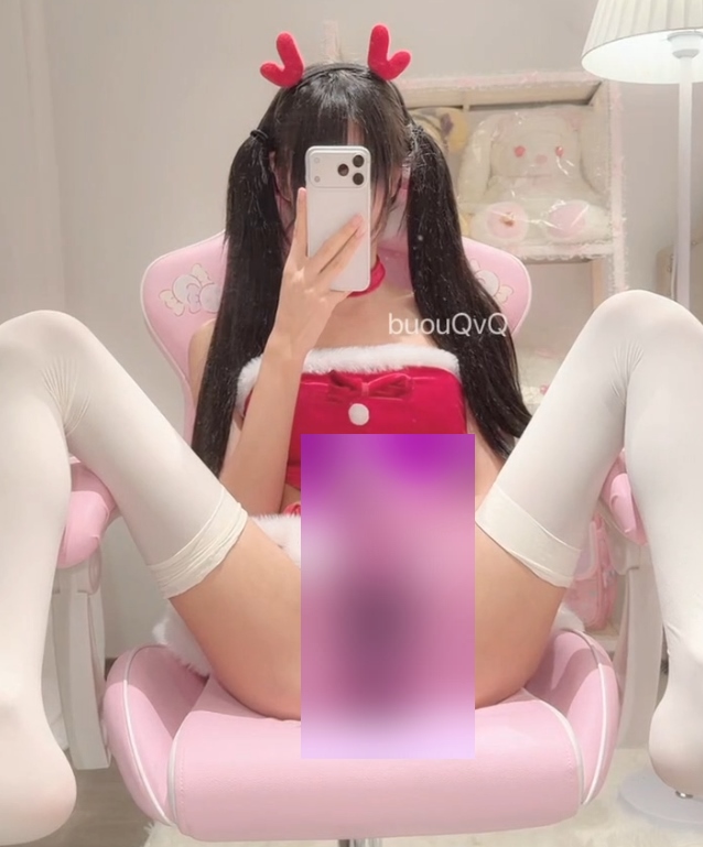 太诱人意buouQwQ推特伪娘视频2v26p700M