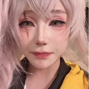 婉莹大王万圣节小恶魔伪娘热舞1V546MB推特太烧了